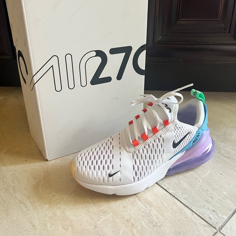Nike Air Max 270 size 7 white + purple + orange